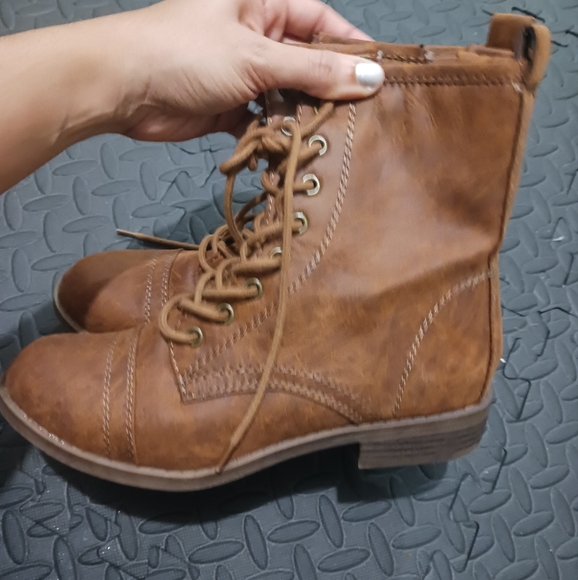 Bks Baker's Women Camel Brown Lace Up Flat Booties - Picture 2 of 12